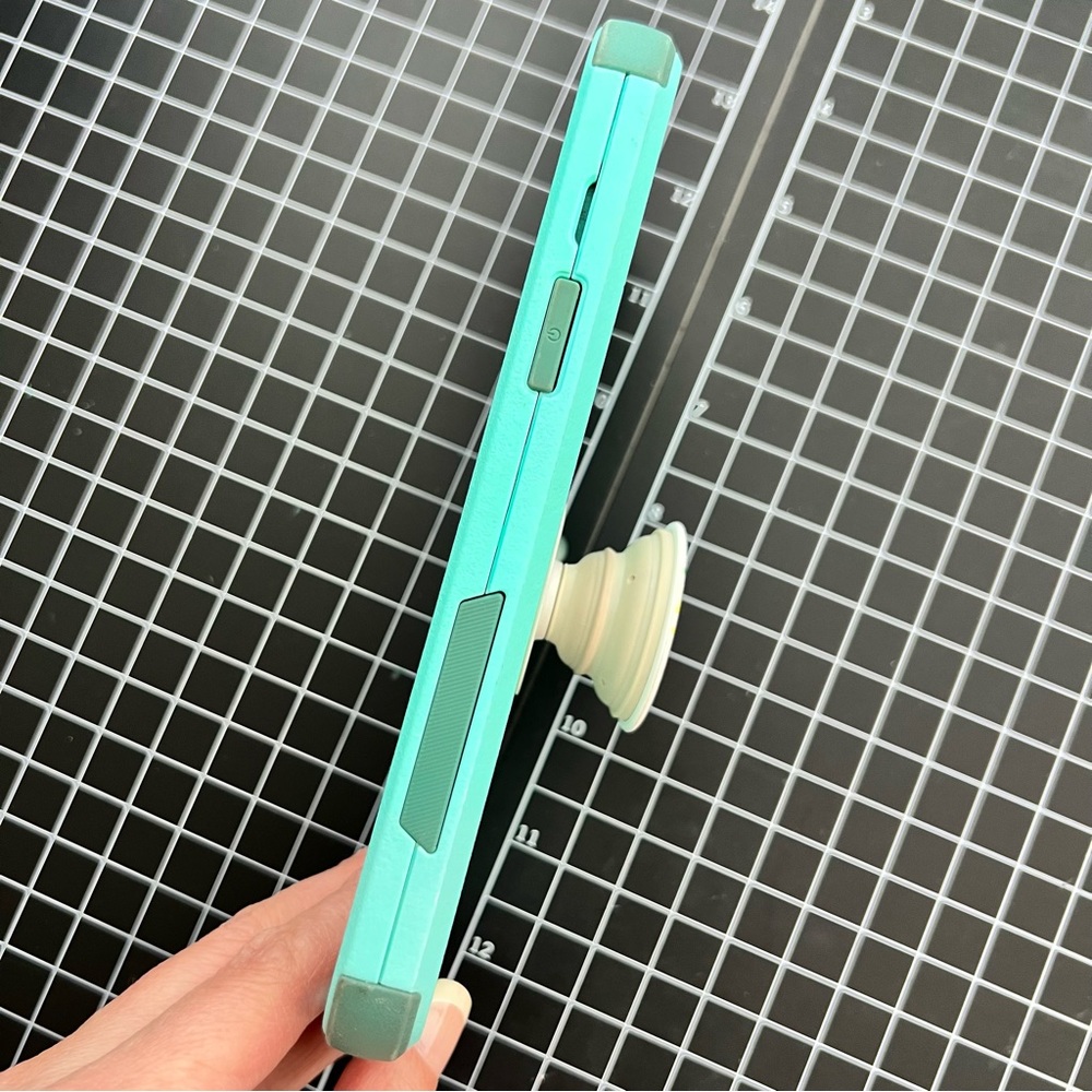 iPhone 13 Pro Max Case with Pop Socket - Picture 3 of 5
